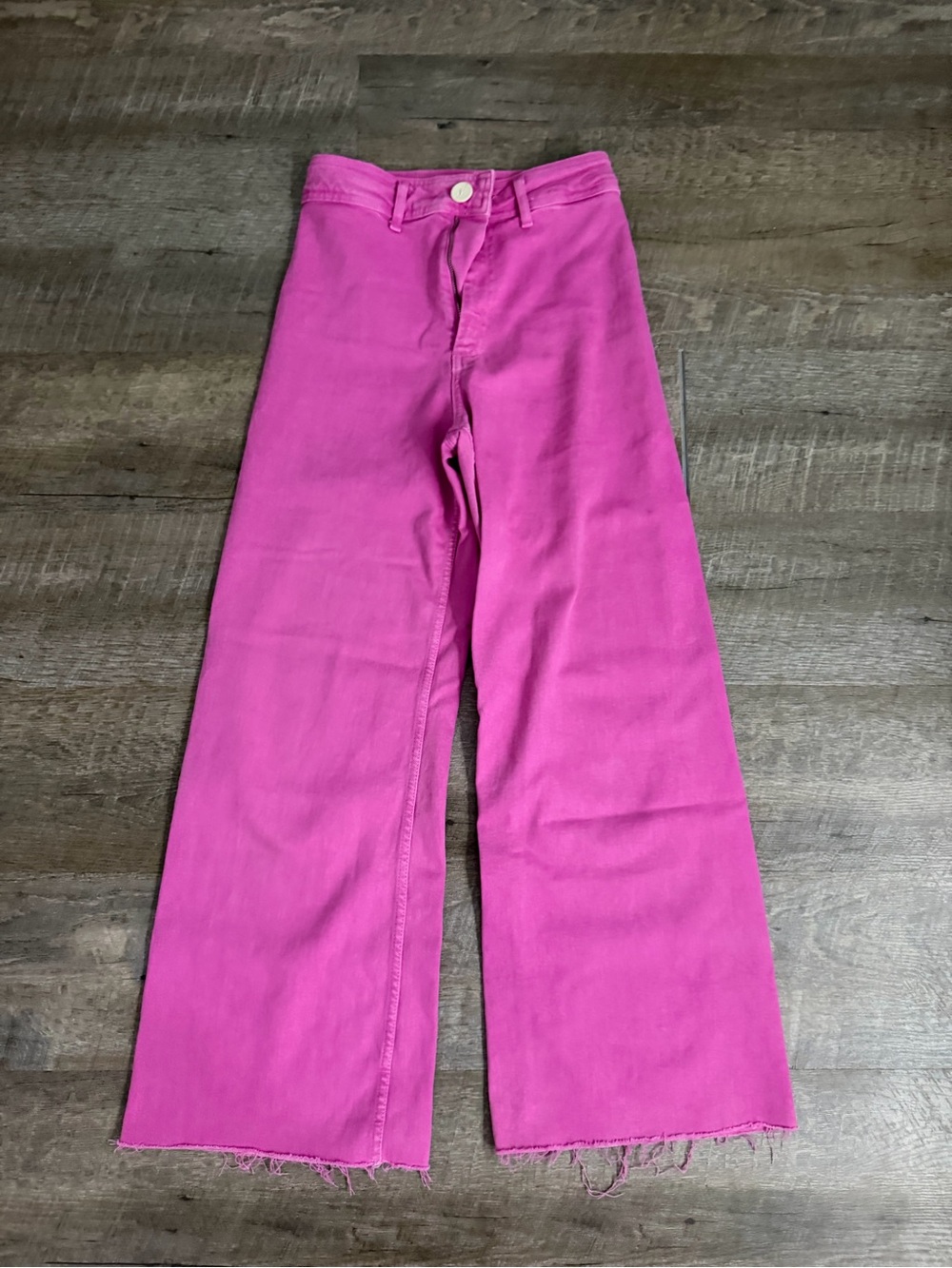 Zara Pink Wide Legged Frayed Jeans